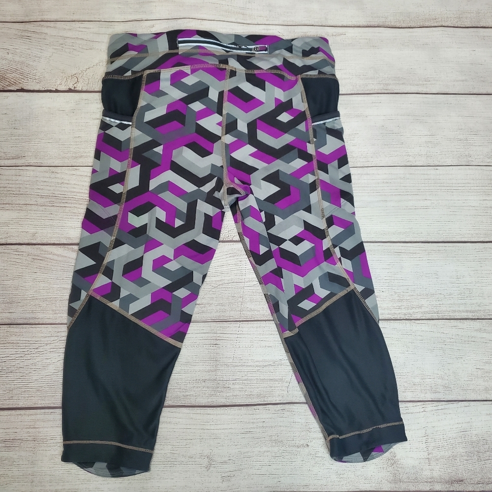 Athleta Geometric Mesh Capri Leggings Gray Purple